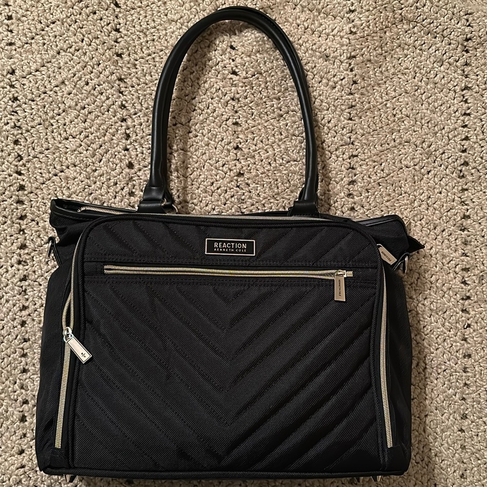 Kenneth Cole Reaction Business Tote Chelsea Chevron Bag black nylon 15" laptop